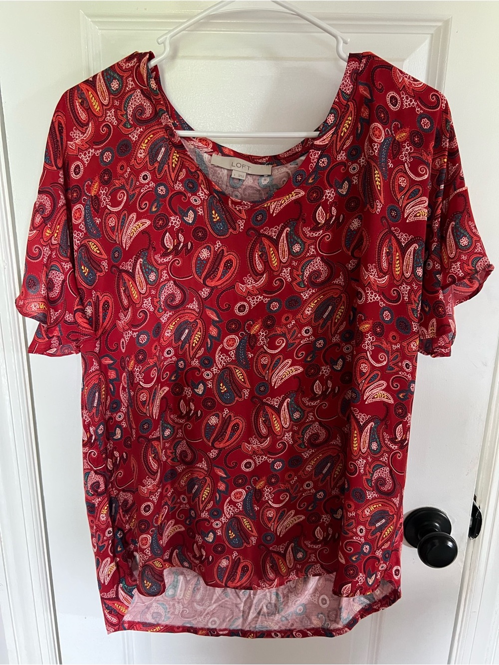 LOFT Red Paisley Short-Sleeve Blouse